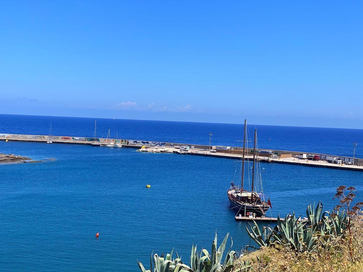 Hotel Isolabella Ventotene Exteriör bild