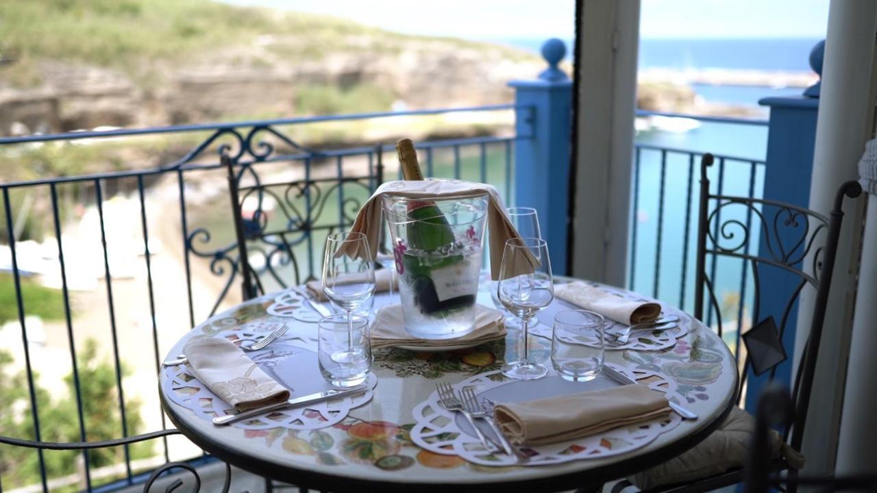 Hotel Isolabella Ventotene Exteriör bild