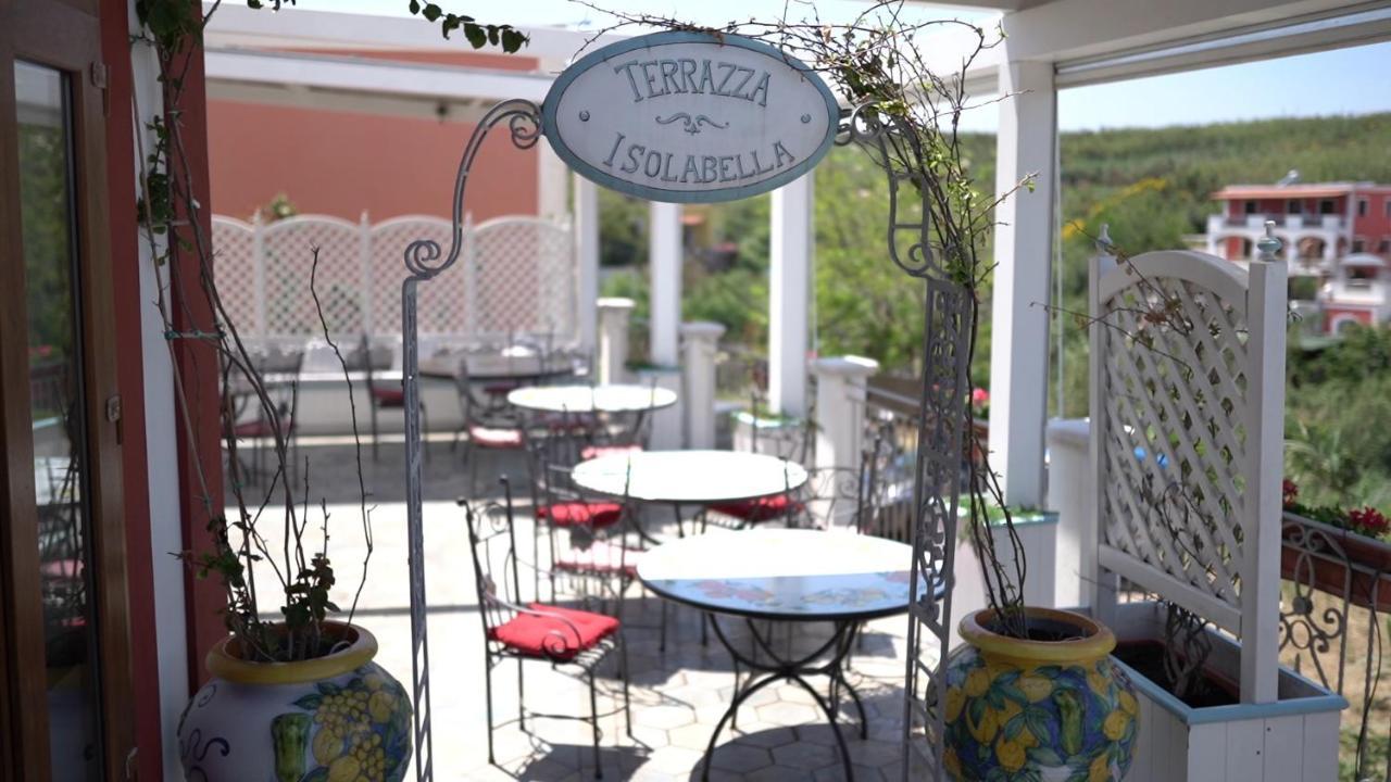 Hotel Isolabella Ventotene Exteriör bild